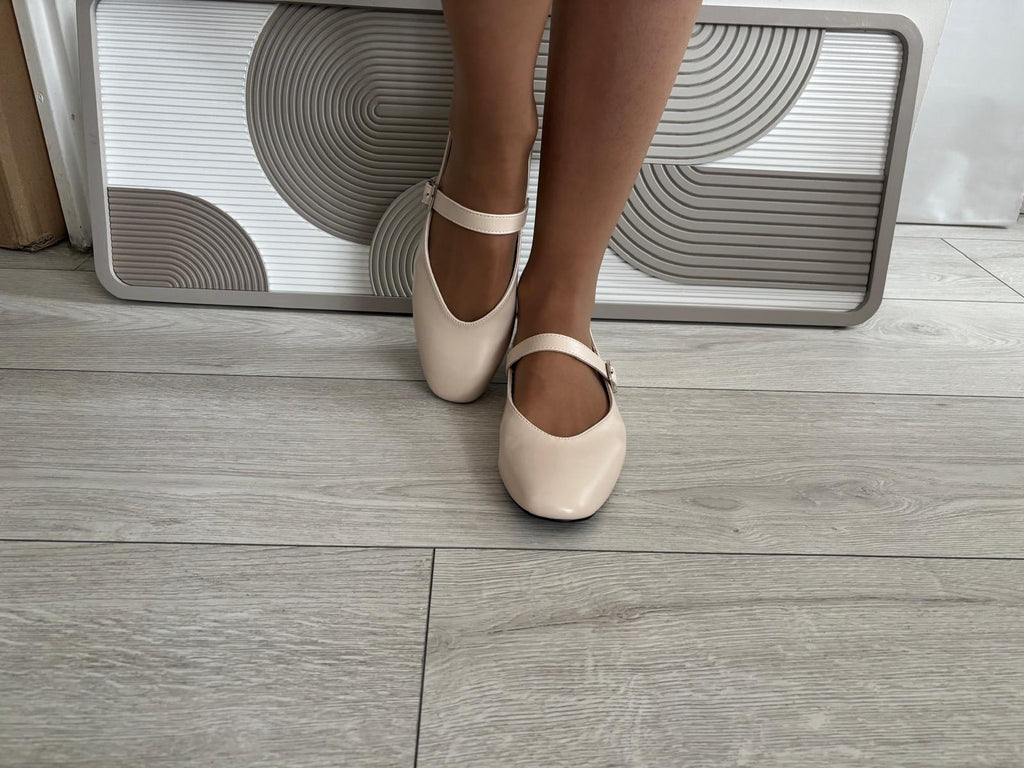 Mary-Jane Lilou beige
