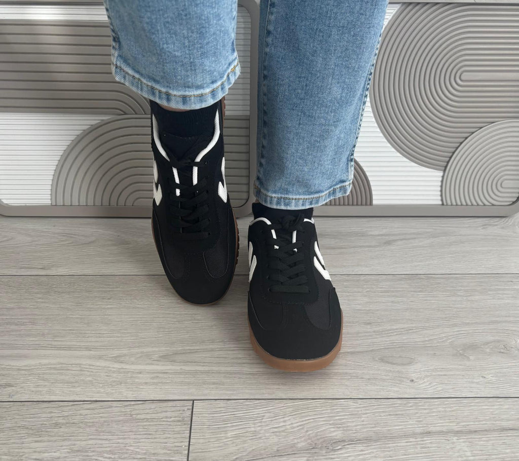 Basket Flèche noir