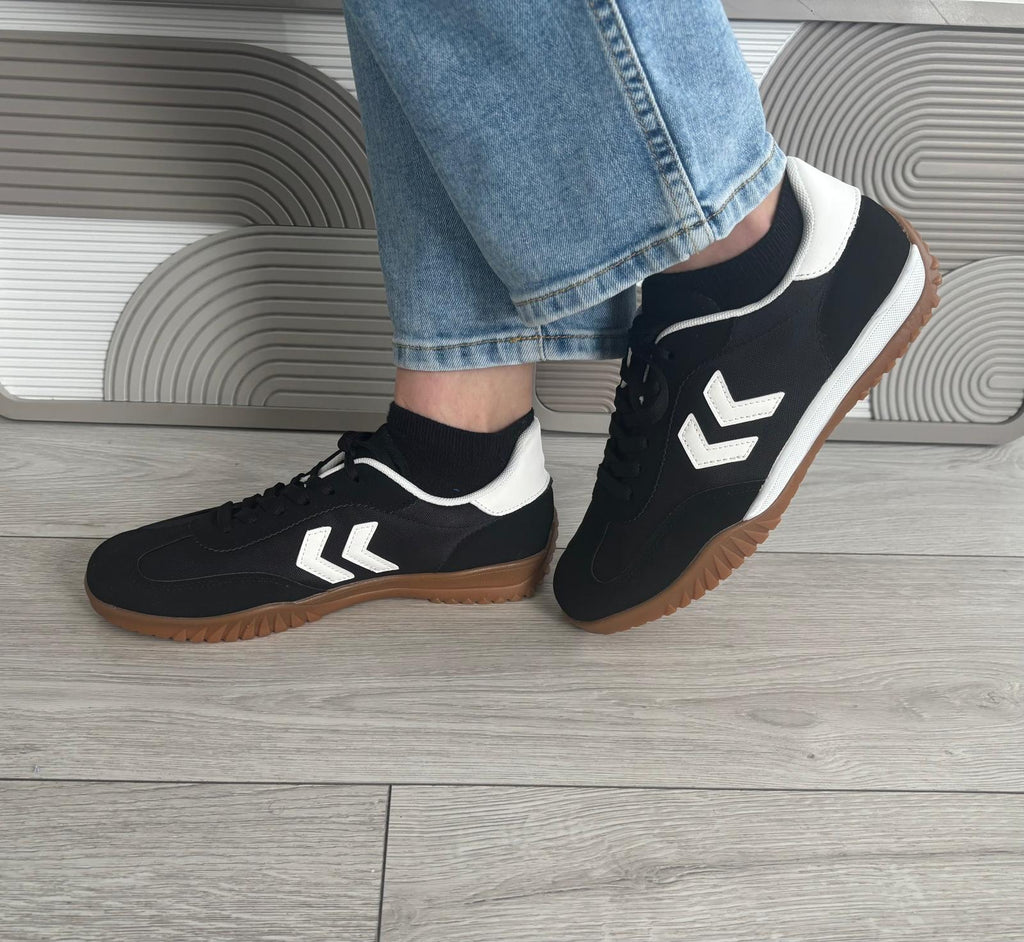 Basket Flèche noir